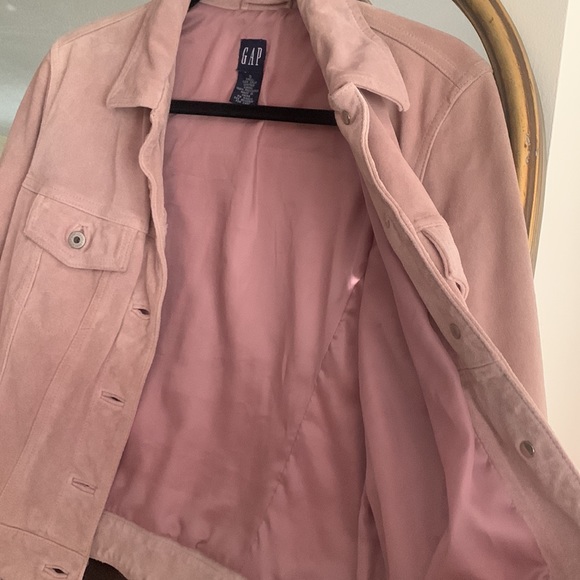 Gap size small, pink cow suede, jean jacket style. - Picture 3 of 3